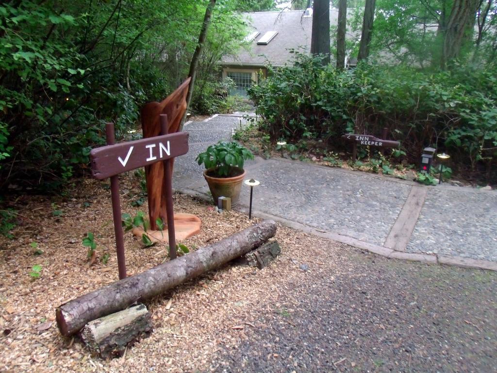 Inn To The Woods Friday Harbor Ngoại thất bức ảnh